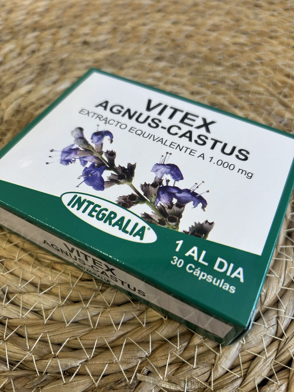 VITEX AGNUS-CASTUS