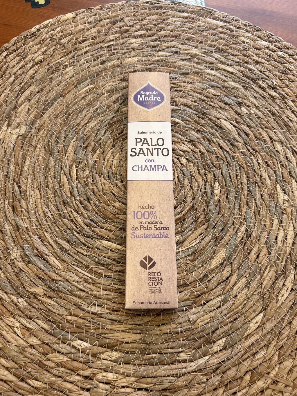 INCIENSO PALO SANTO CON CHAMPA SAGRADA MADRE