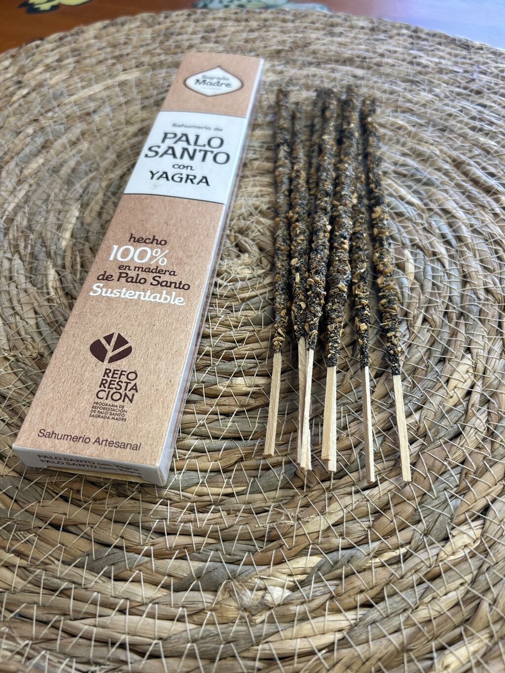 INCIENSO PALO SANTO CON YAGRA SAGRADA MADRE