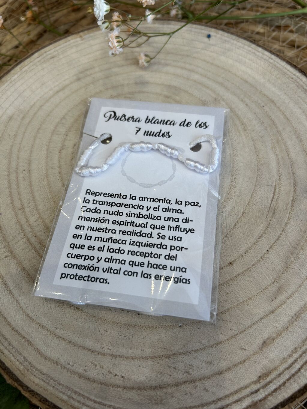 PULSERA BLANCA DE LOS 7 NUDOS 