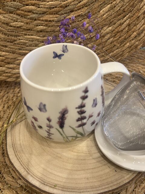 TAZA LAVENDER CON CILTRO Y TAPA - img_3134.jpg